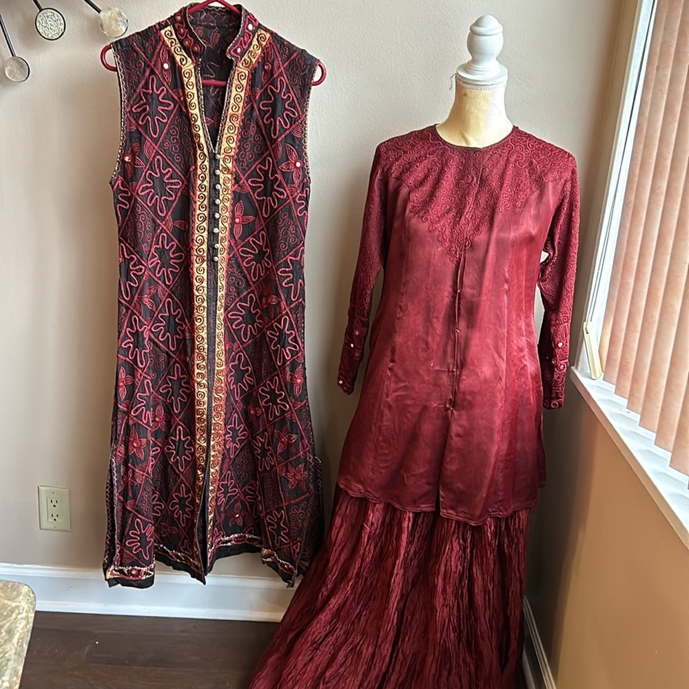 Womens 3 Piece Indian Lehenga Top Jacket Embroidered Sz M Wedding Burgundy